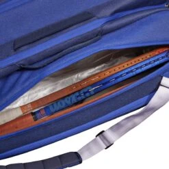 Wilson Tennis-Racketbag Super Tour Roland Garros (Schlägertasche, 3 Hauptfächer) Navyblau 15er -Deutschland Our Tennis Gear Verkaufs-Shop Wilson WR8018101 RG Super Tour 15 Tasche208 1200x1200 1